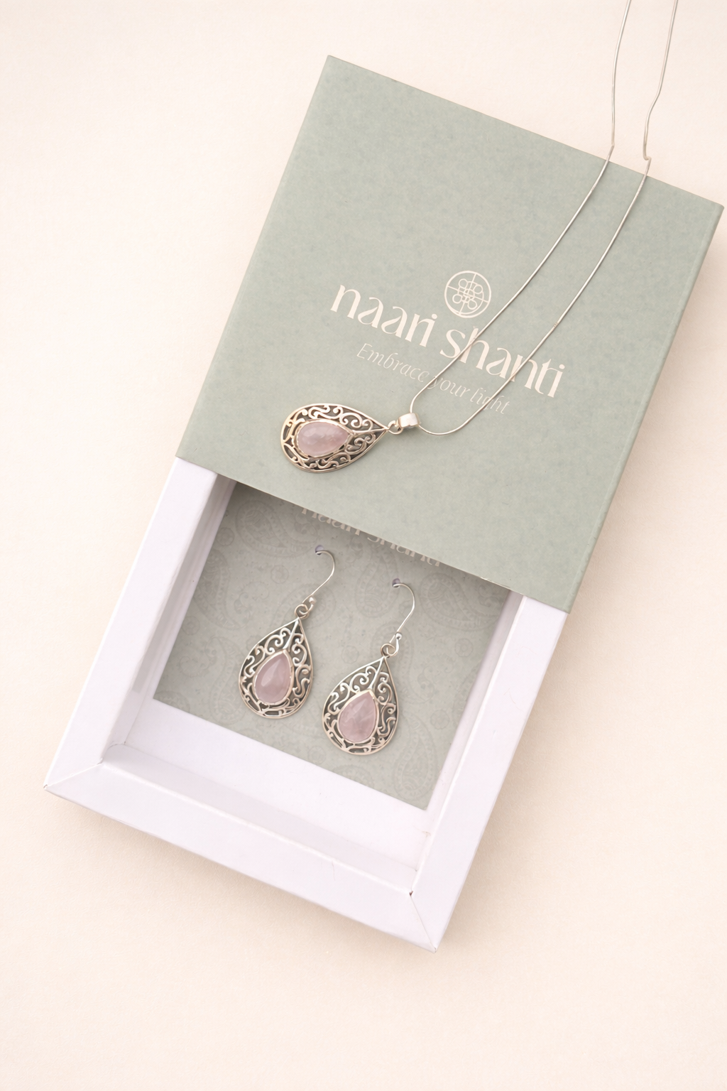 Conjunto Anika Cuarzo Rosa