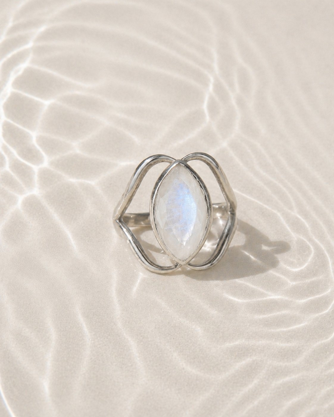 Anillo Rohini Piedra Luna